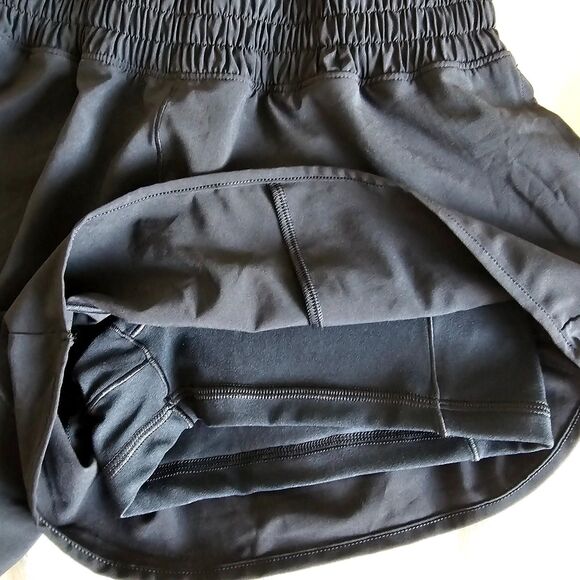 NWT Offline by Aerie Real Me Hot Stuff Black Athletic Romper Size M - Picture 7 of 7